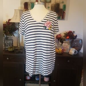 Lane Bryant V-neck top